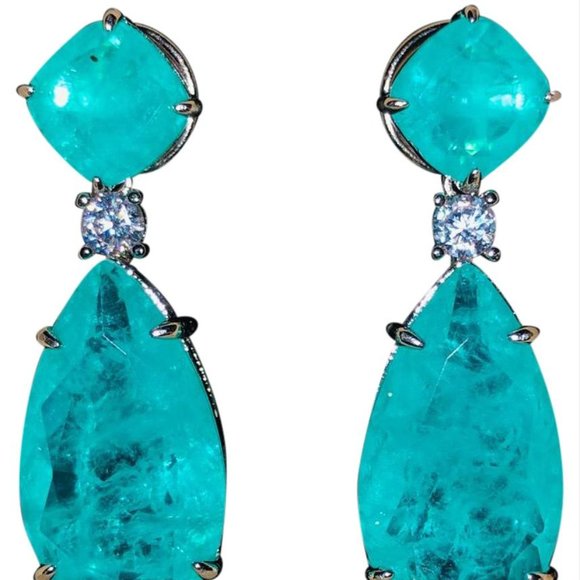 Simulated Emerald Earrings Inspired Angeli… - Picture 9 of 9